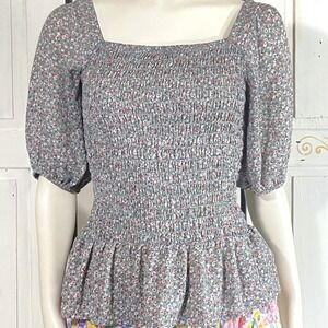 Sienna Sky Womens Smocked Peplum Top Sage Green Floral Puff Sleeve Square Neck M